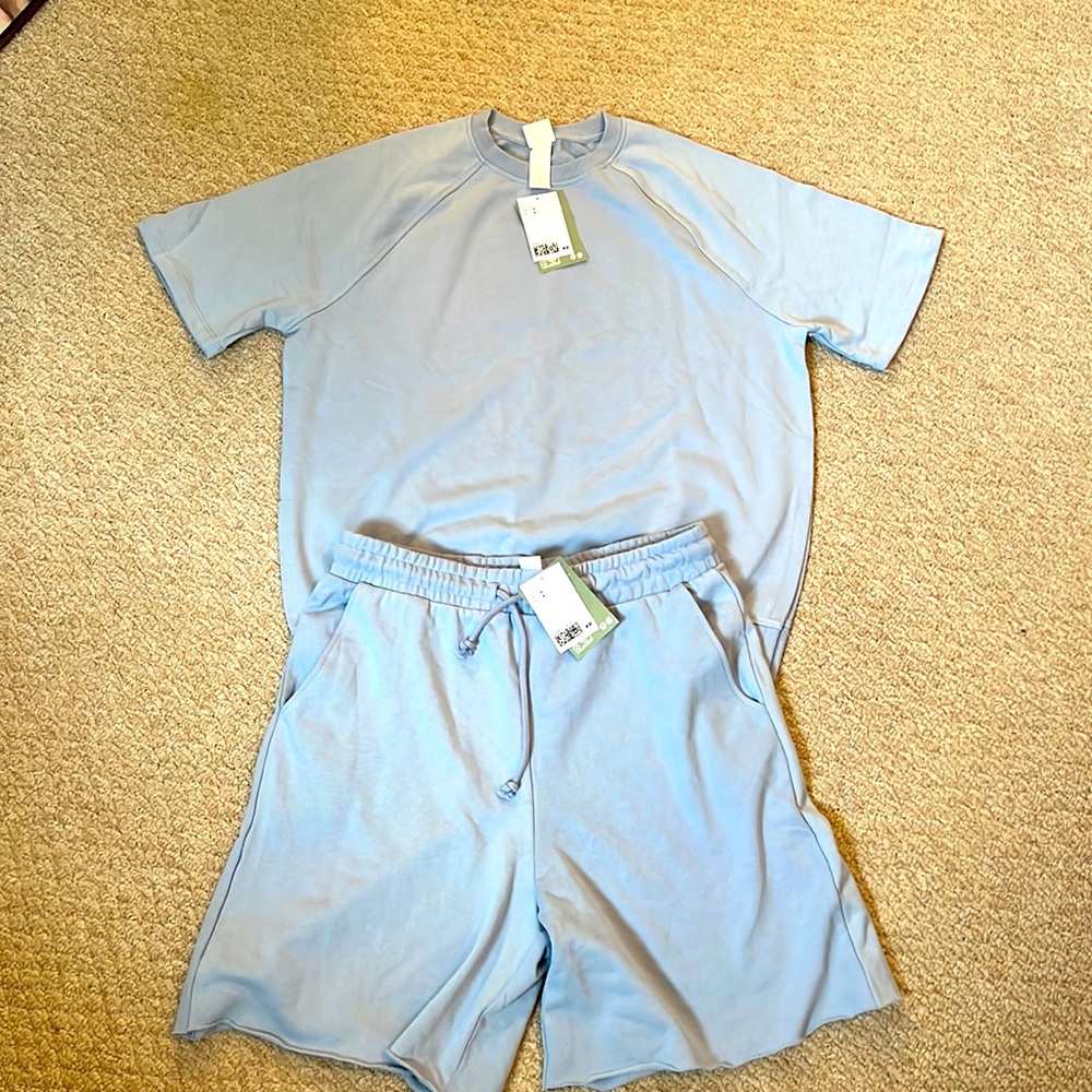 NWT H&M Sweatshirt and Shorts Set